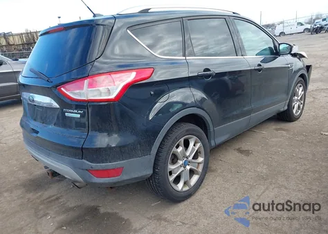 2014 Ford Escape Titanium z USA, uszkodzony, nr VIN 1FMCU0J94EUB84210